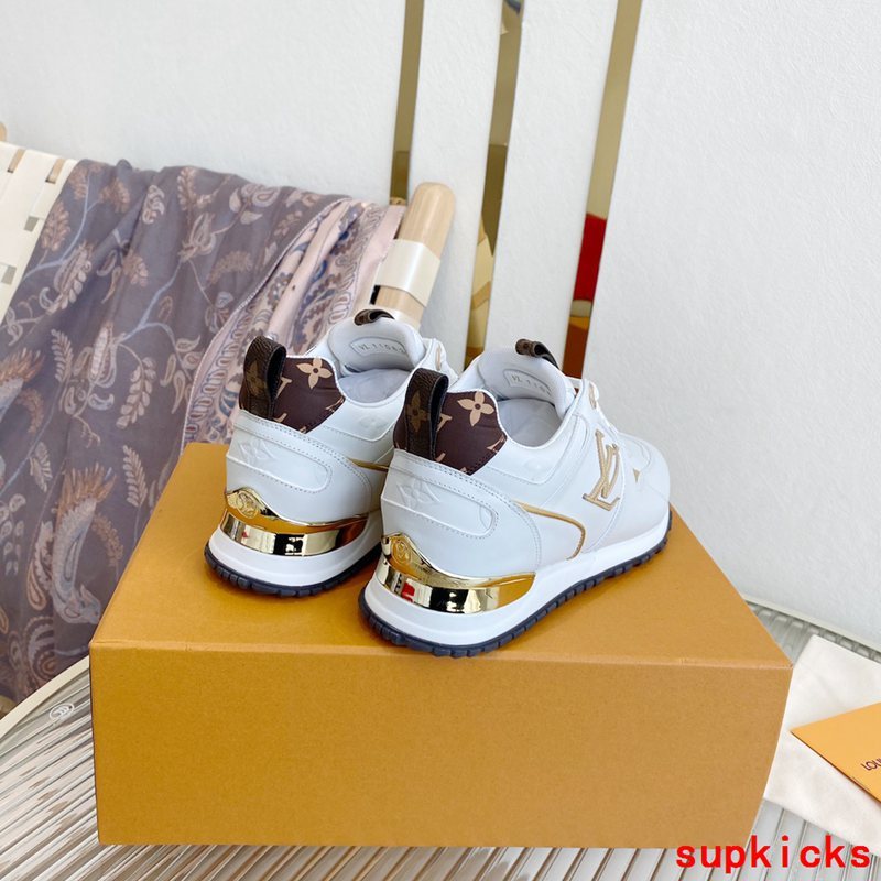 TRTOK - LOV Run Away Sneakers - 089