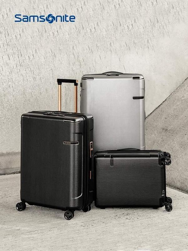 BFW3 - Mix Luggages - 065