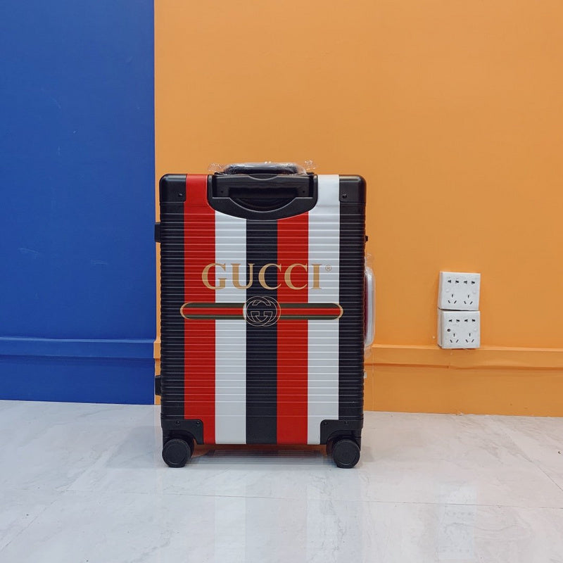 BFW3 - Mix Luggages - 096