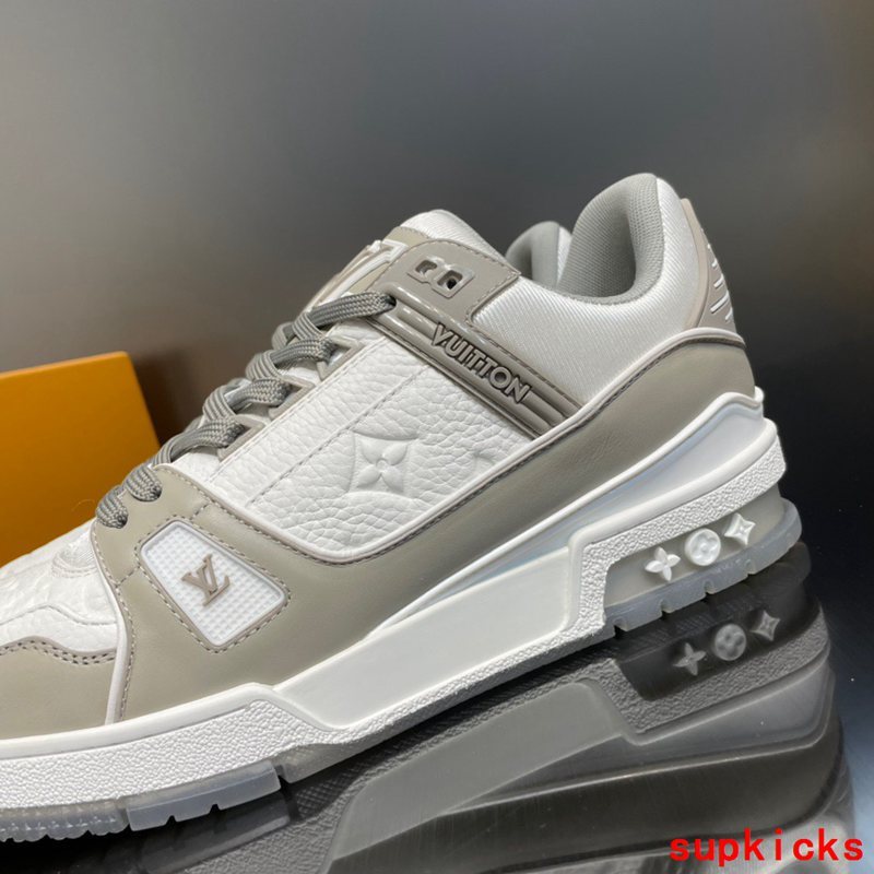 TRTOK - LOV Trainers - 075