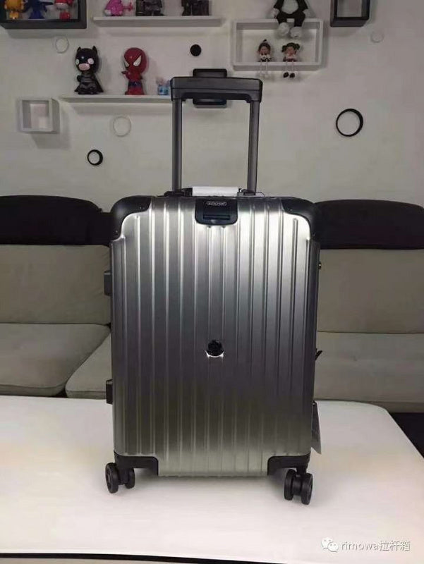 BFW3 - Mix Luggages - 068