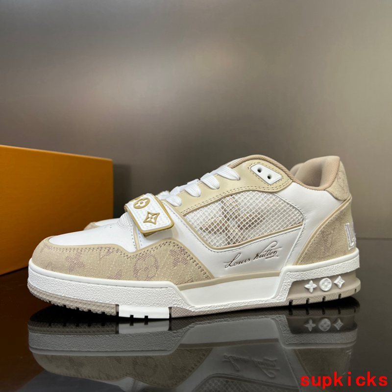 TRTOK - LOV Trainers - 070