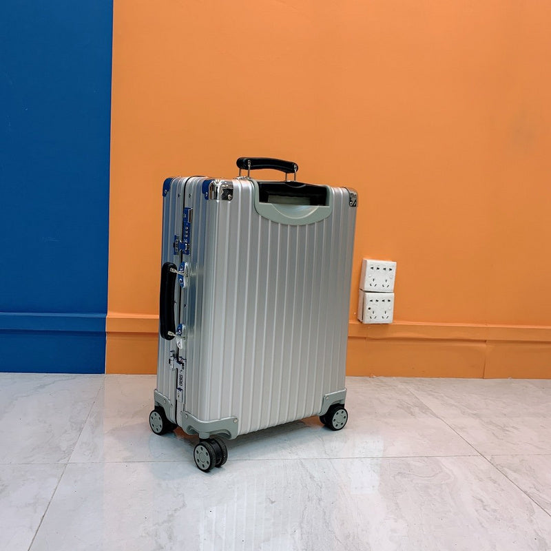 BFW3 - Mix Luggages - 126