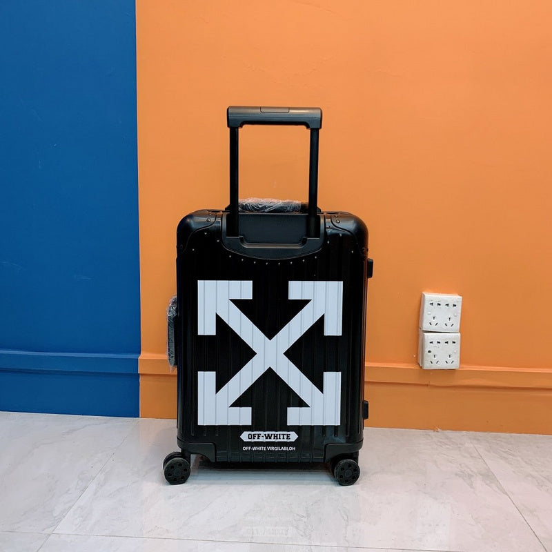 BFW3 - Mix Luggages - 138