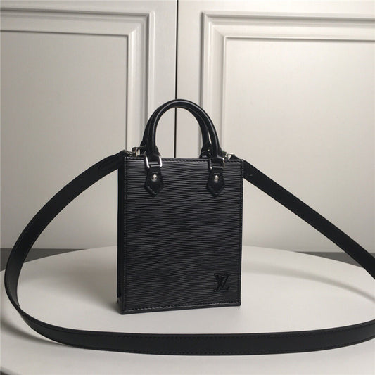 TRTOK - LOV Bags - 879