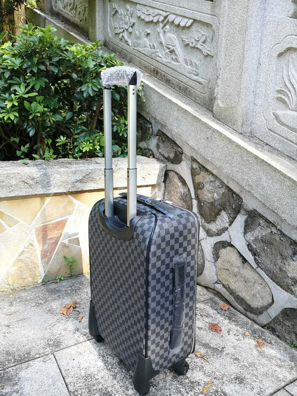 BFW3 - Mix Luggages - 478