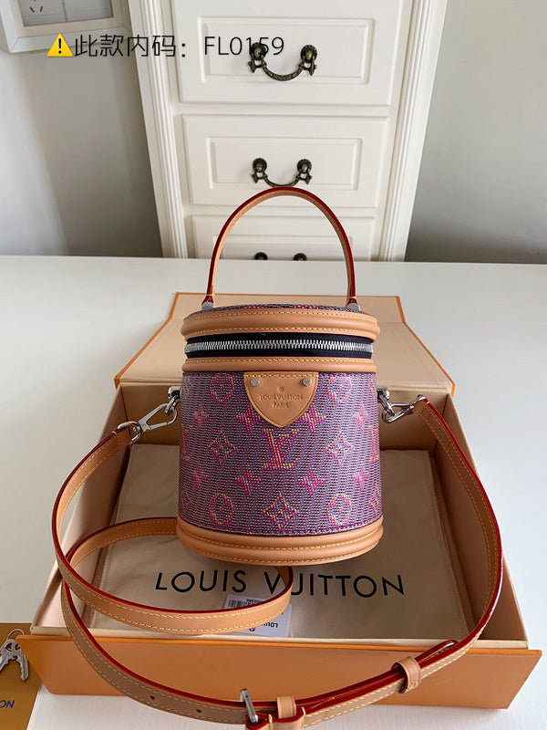 TRTOK - LOV Bags - 1350