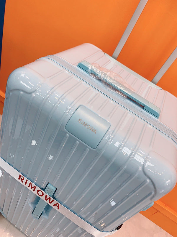 BFW3 - Mix Luggages - 149