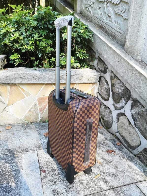 BFW3 - Mix Luggages - 382