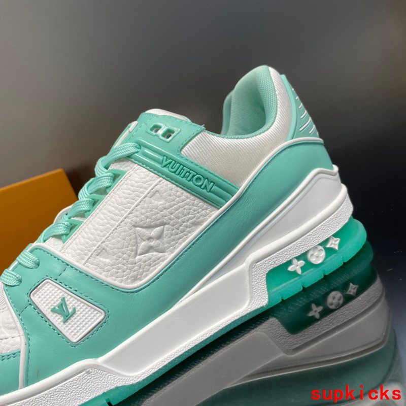 TRTOK - LOV Trainers - 078