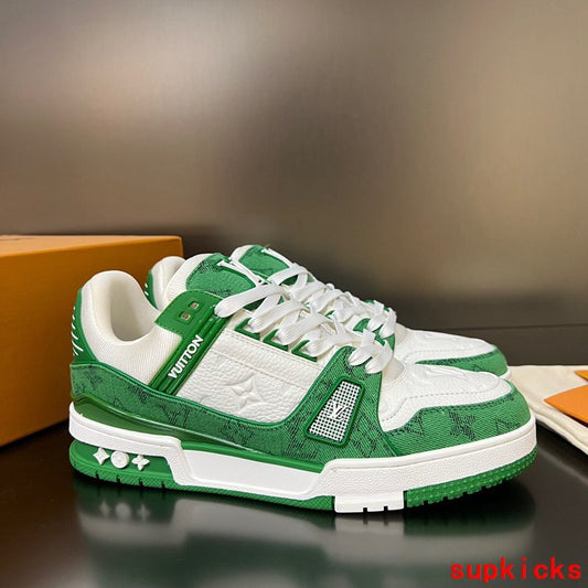 TRTOK - LOV Trainers - 069