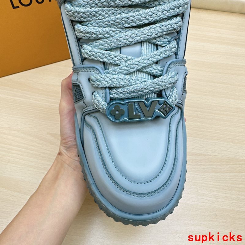 TRTOK - LOV Trainers - 224