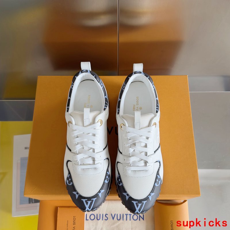 TRTOK - LOV Run Away Sneakers - 014