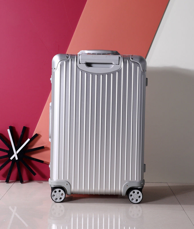 BFW3 - Mix Luggages - 186